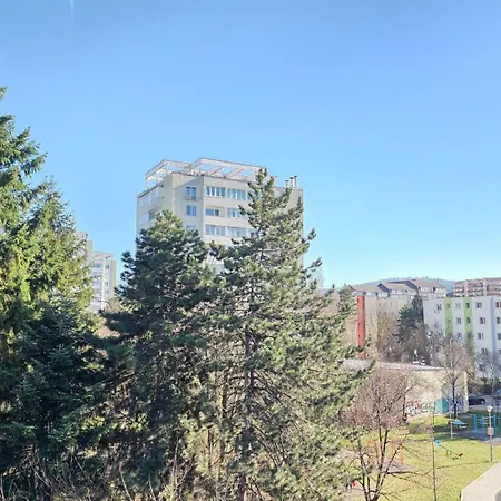 Your Away From 2 Kolozsvár