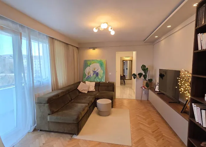 Your Away From 2 * Kolozsvár