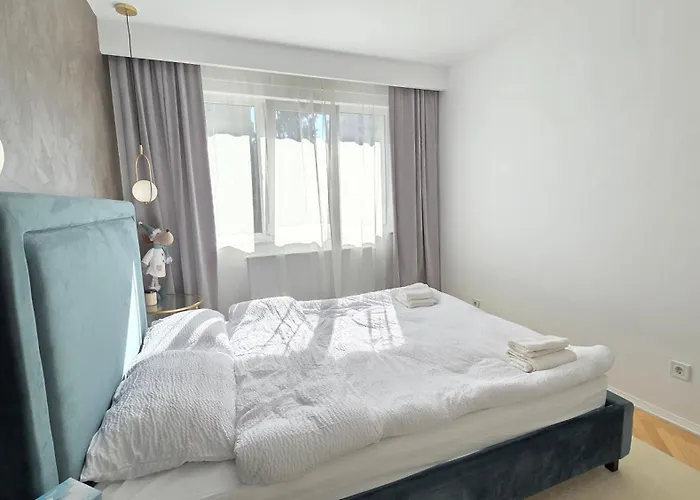 Your Away From 2 * Kolozsvár