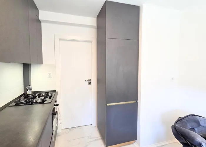 Apartman Your Away From 2 *