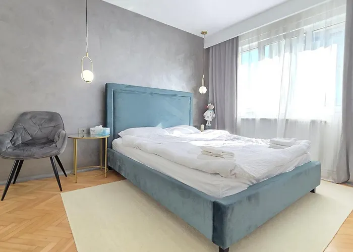 Your Away From 2 Kolozsvár